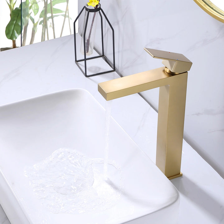 Brushed gold single hole faucet with running water