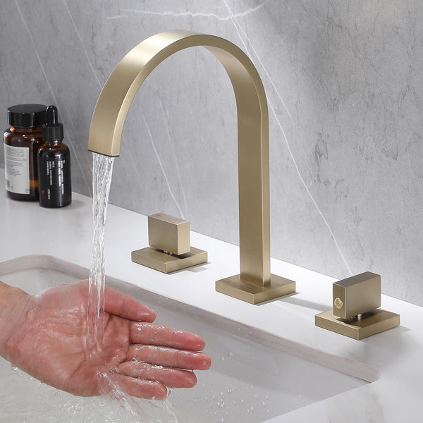 Elevate Your Bathroom Decor with an Elegant Widespread Bathroom Faucet - Modland